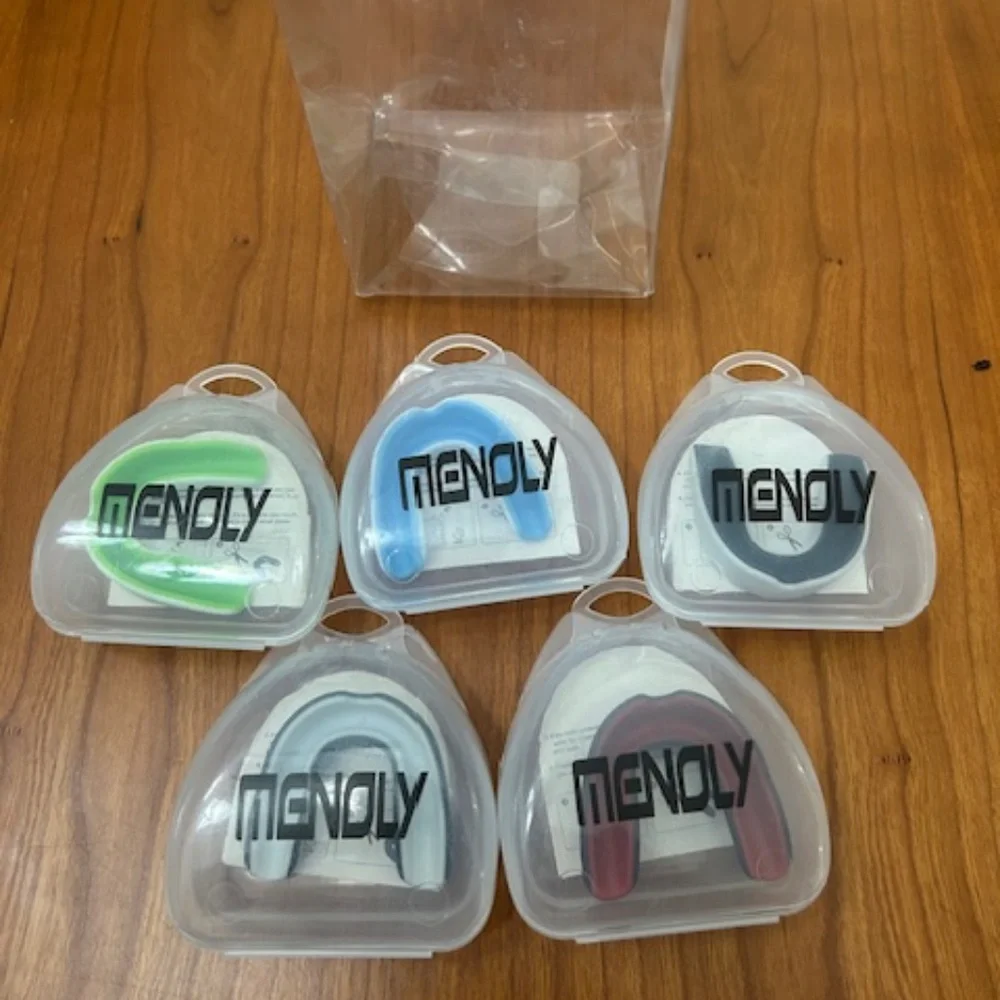 MENOLY Kids Mouth Guard - Size Small - (under 7 year old) - New in box
